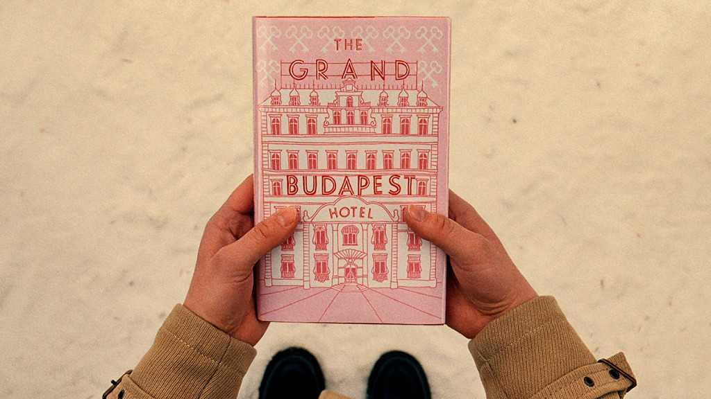 M. Gustave du Grand Budapest Hotel - un maître d’hôtel pas comme les autres !2