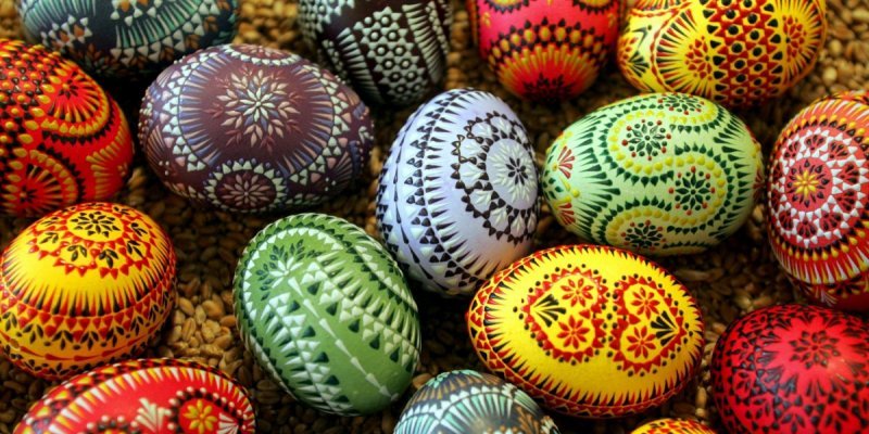 Traditions et fêtes autour de Pâques dans le monde