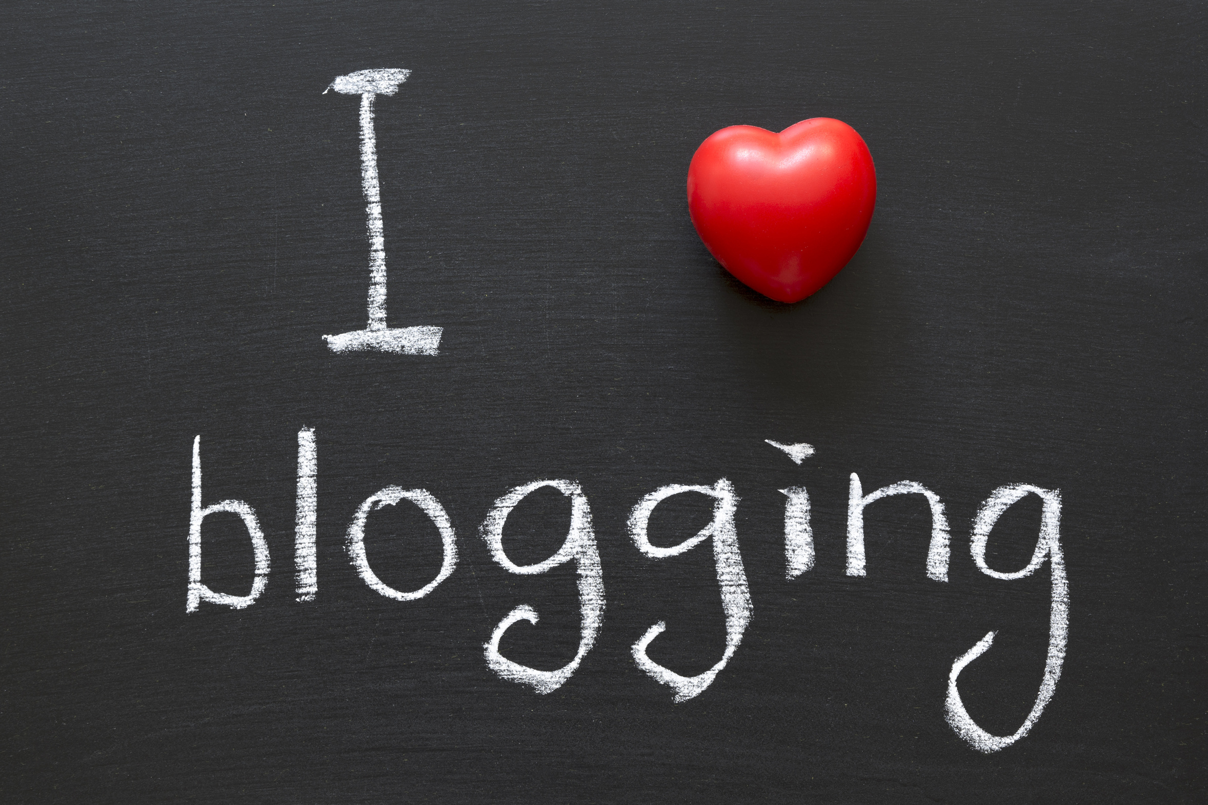 Блог. Блоггинг. Блогинг или блоггинг. Блоггинг картинки. Блоггинг картинки для презентации.