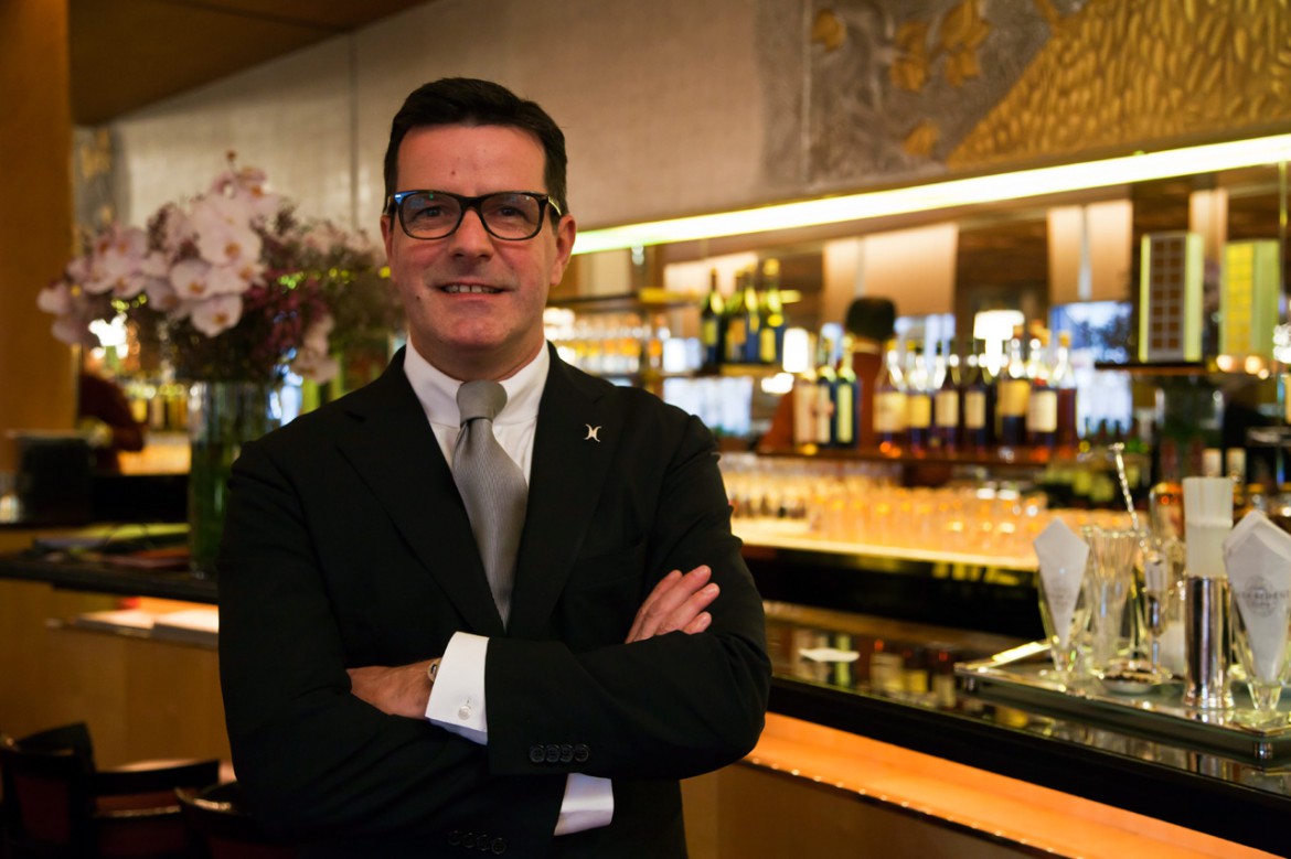 Métier de maître d’hôtel : avantages et contraintes d’une fonction de prestige Métier de maître d’hôtel : avantages et contraintes d’une fonction de prestige
