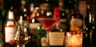 Comment devenir formateur au permis d'exploitation pour un débit de boissons ?