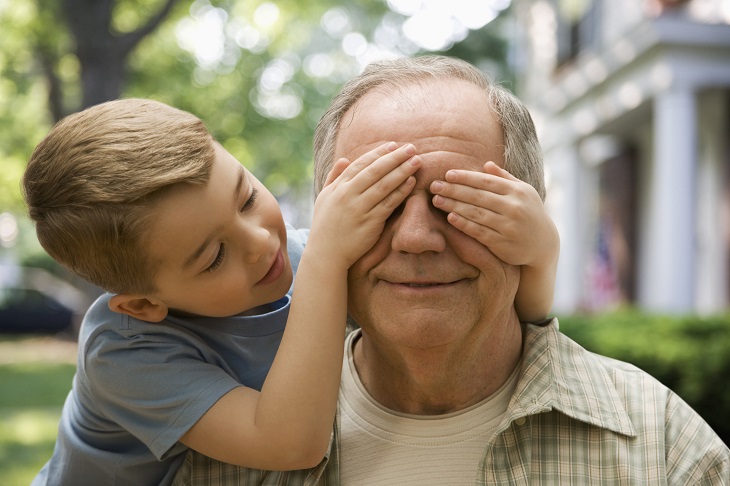 Seniors et assurance obsèques : critères pour s’assurer en toute quiétude Seniors et assurance obsèques : critères pour s’assurer en toute quiétude