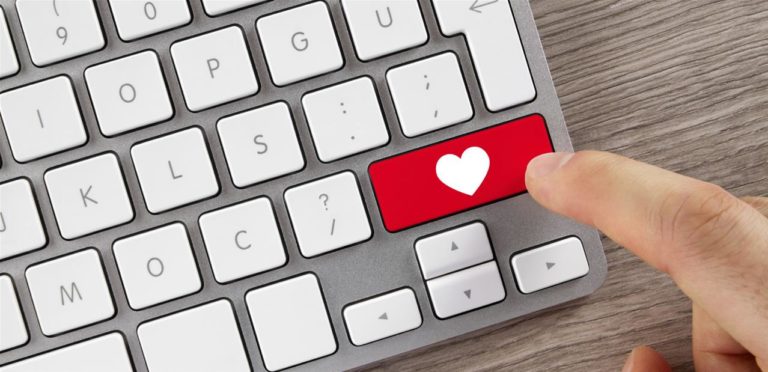 Choisir un site de rencontre : les points à considérer Choisir un site de rencontre : les points à considérer