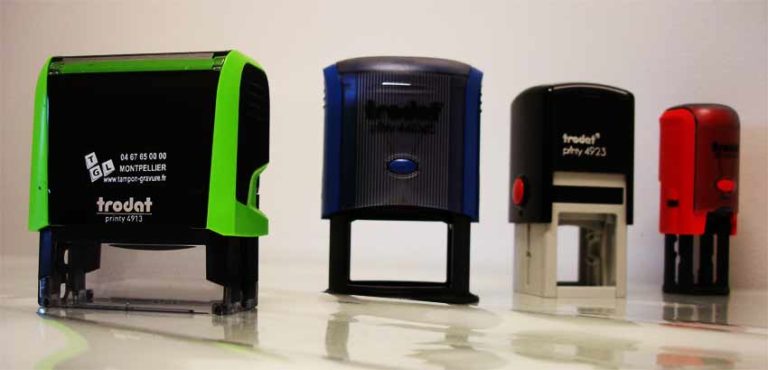 Recharger son tampon encreur