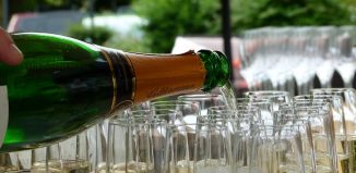 flûte à champagne.