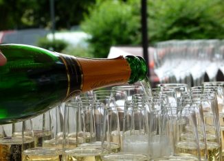 flûte à champagne.