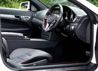 Pièces auto d'occasion