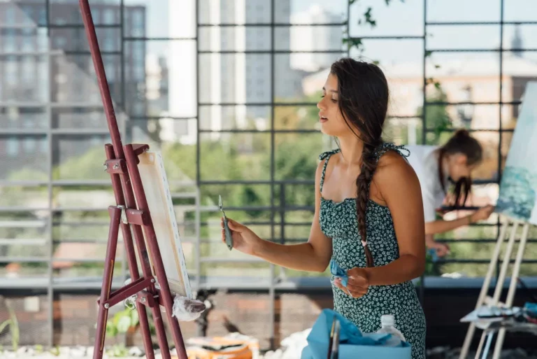 Quelles sont les idées innovantes pour intégrer de l’art dans la conception d’un jardin d’hiver ? Quelles sont les idées innovantes pour intégrer de l’art dans la conception d’un jardin d’hiver ?